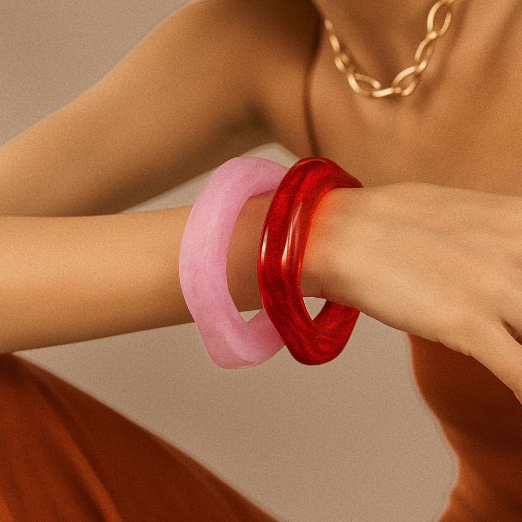 Avaria Acrylic Bangle