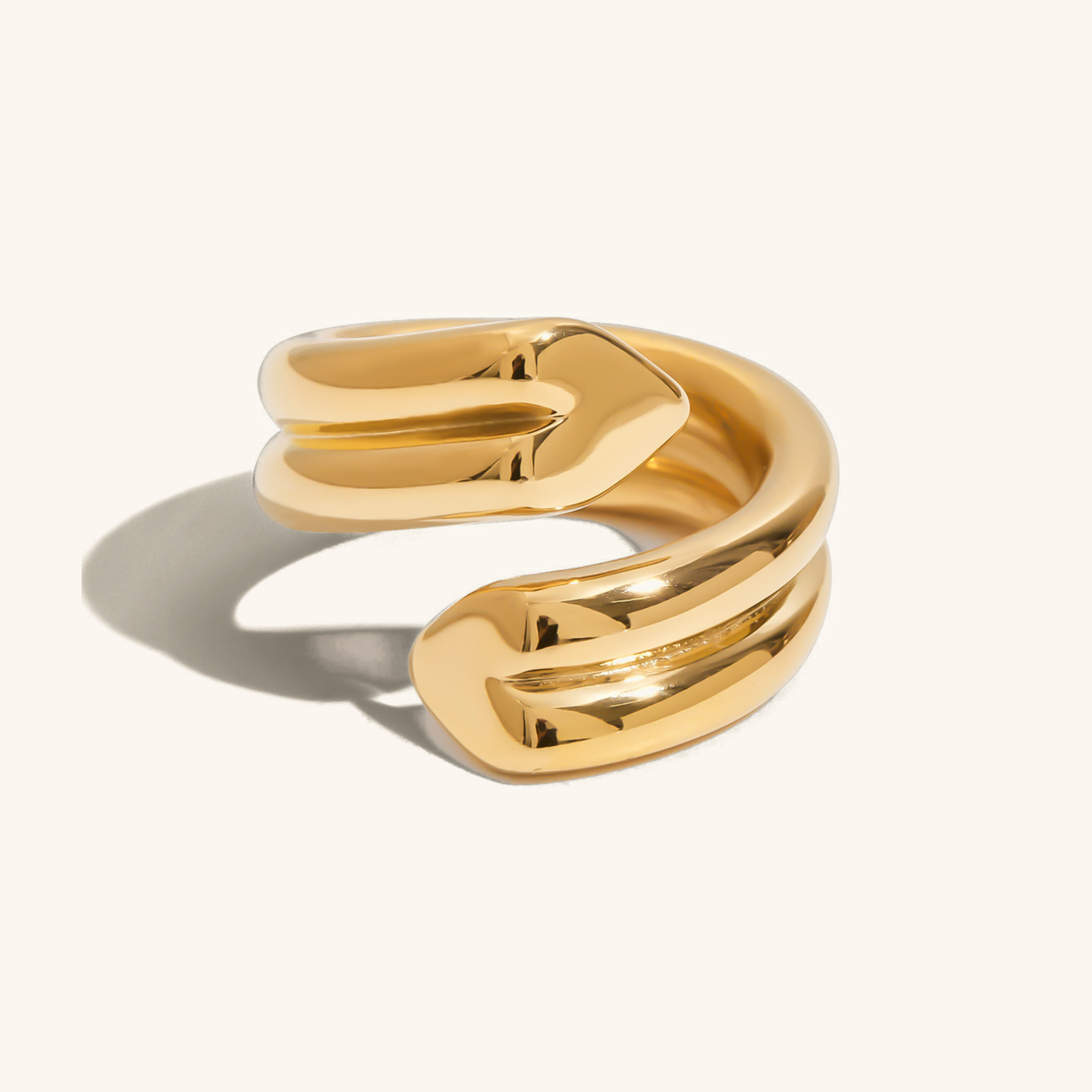 Tara Heart Twist Gold Ring