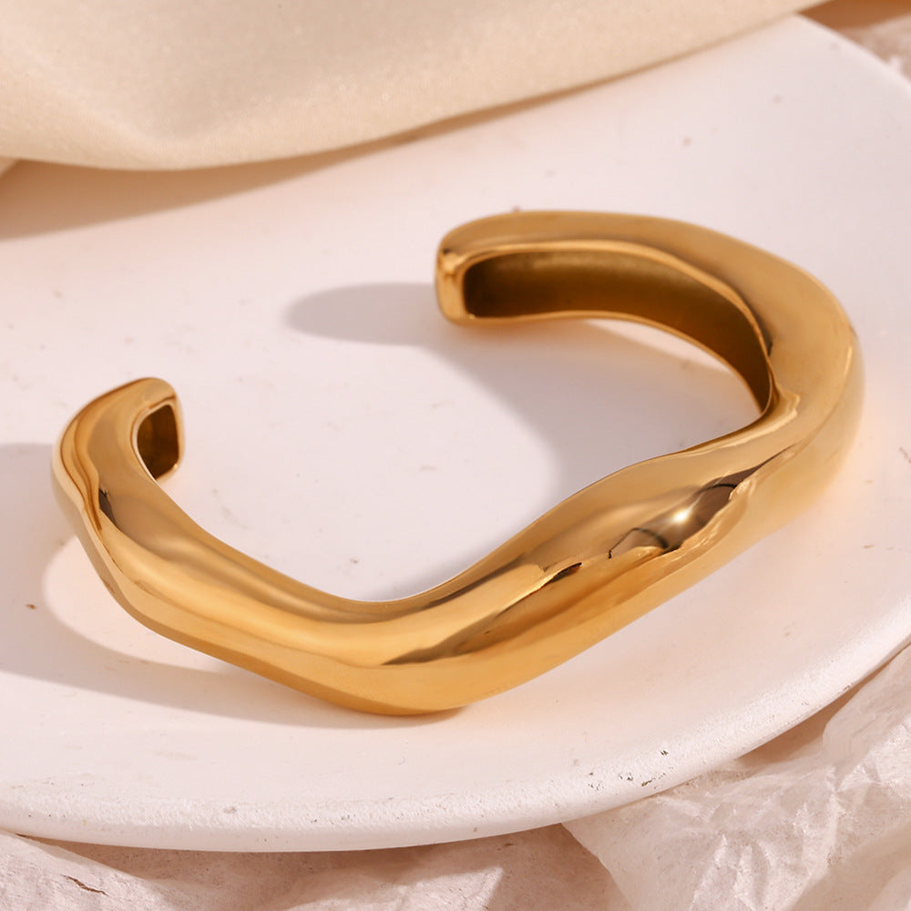 Zaria Asymmetrical Gold Bangle