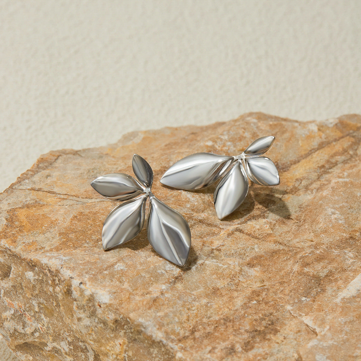 Velle Gold Petal Earrings