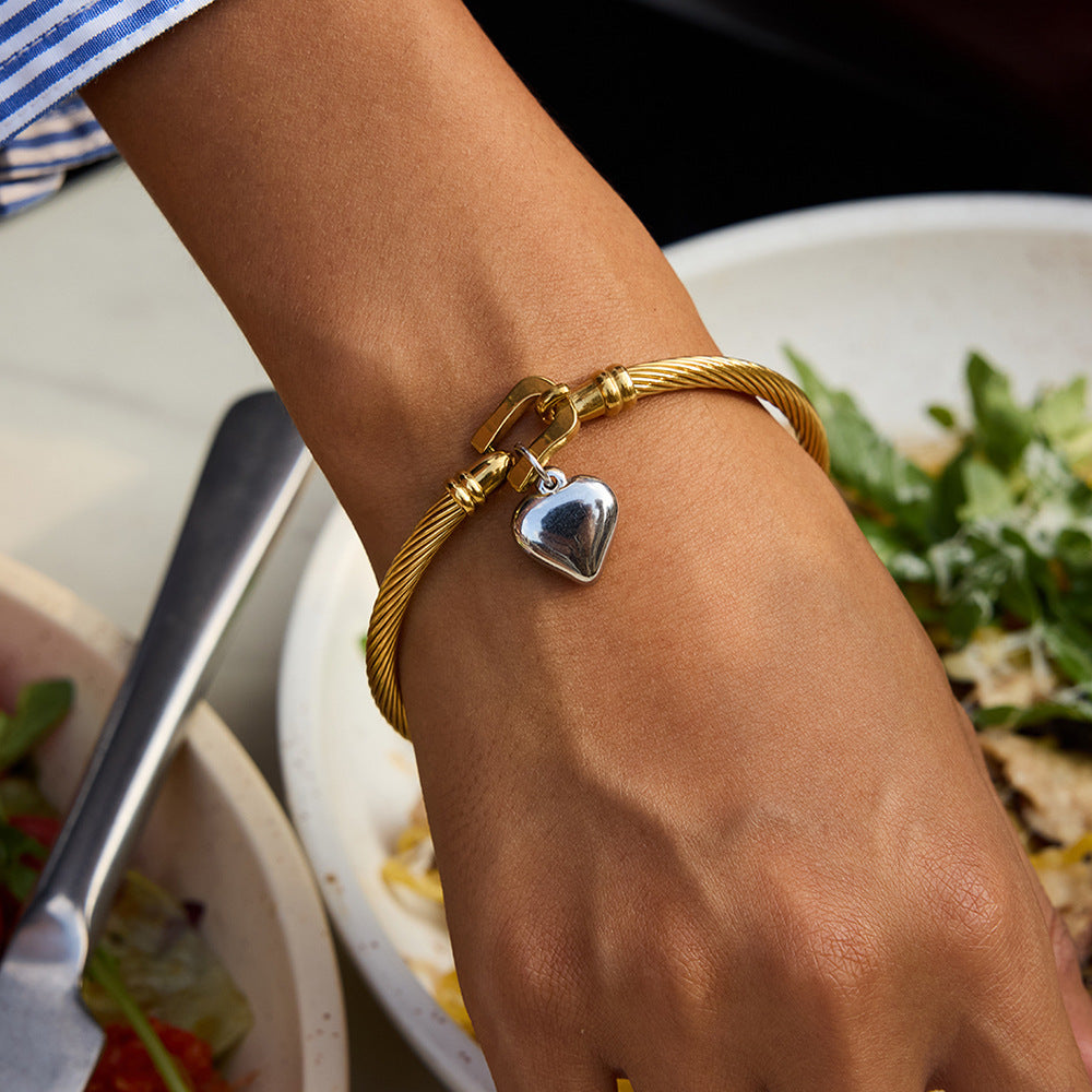 Solenne Twisted Band Gold Bracelet