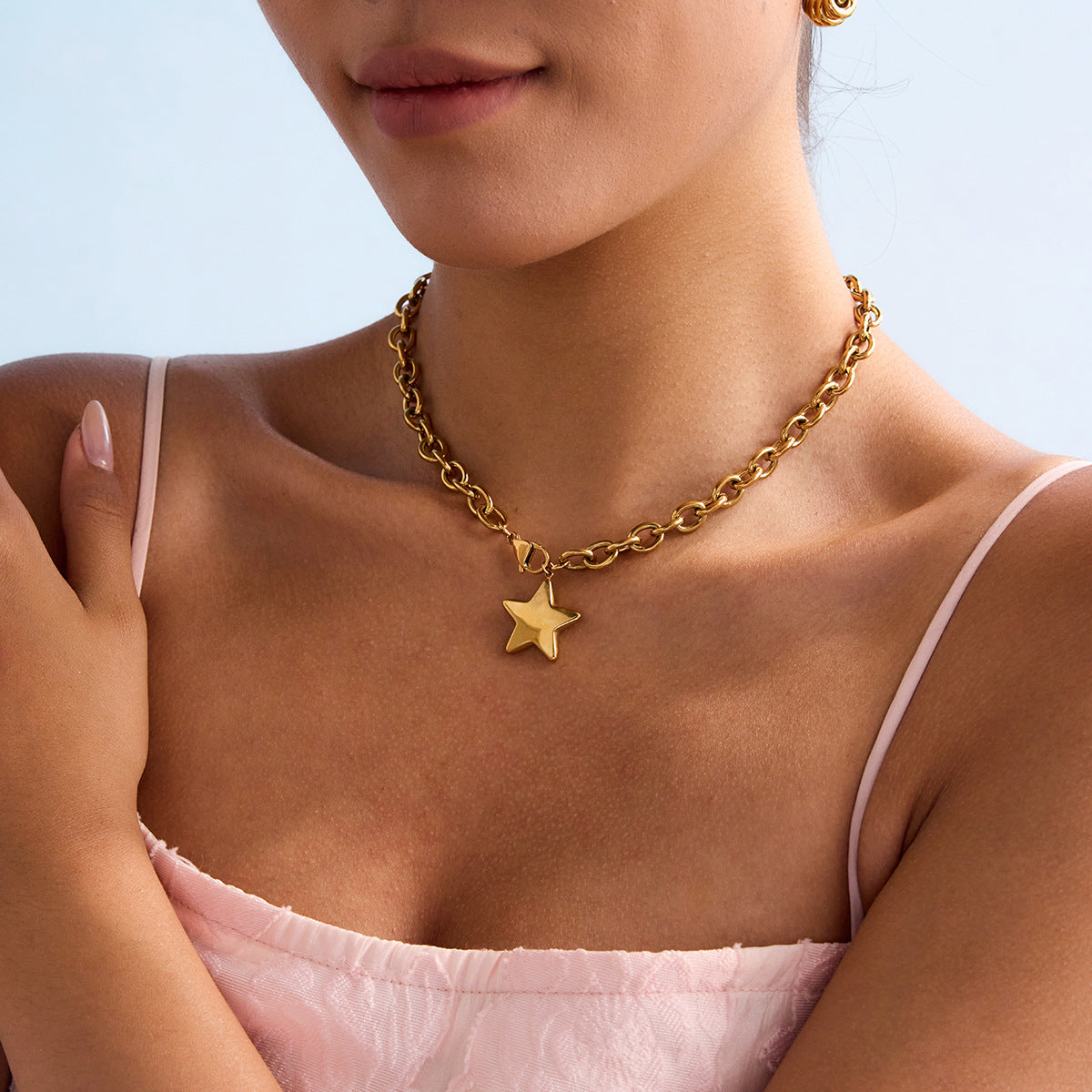 Stellaria Gold Star Pendant