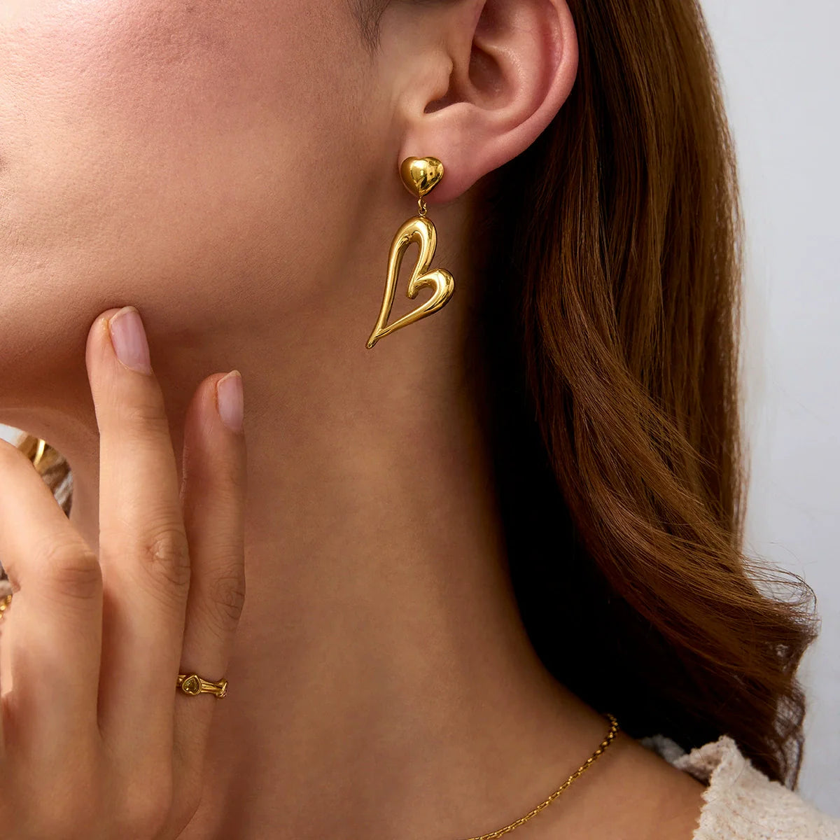 Venus Gold Heart Earrings