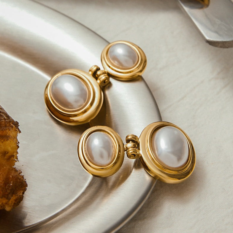 Winnie Freshwater Pearl Earrings