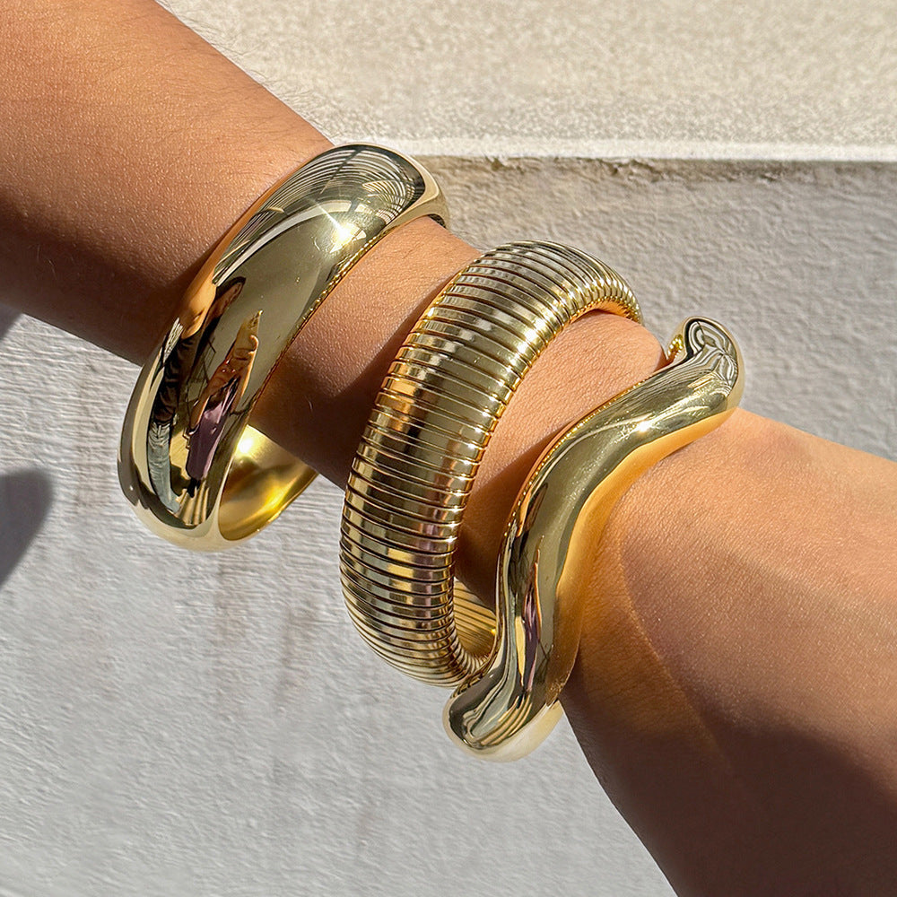 Luneth Chunky Gold Bangle Bundle