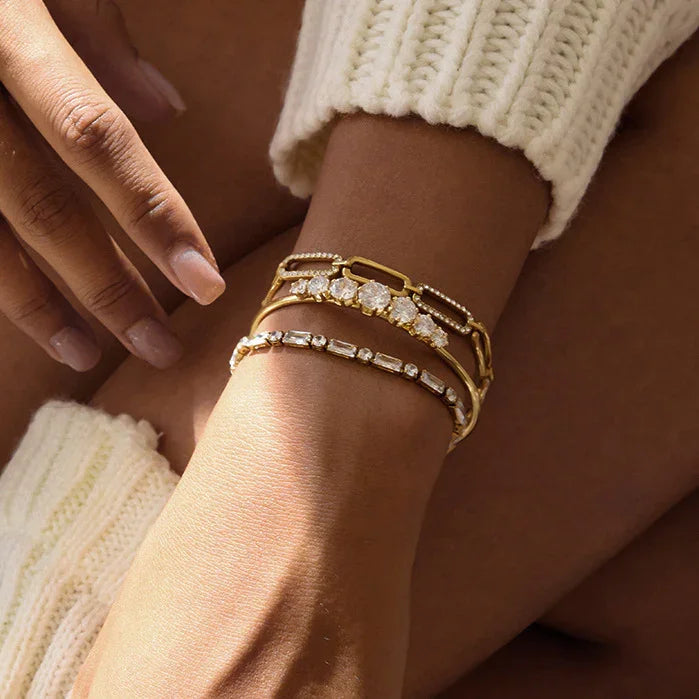 Avaria Essential Diamond Bracelets