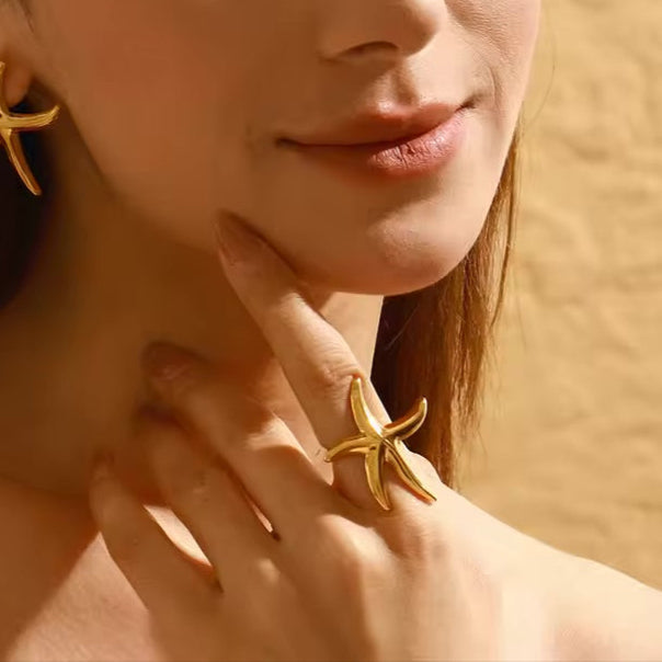 Oceanic Gold Starfish Ring