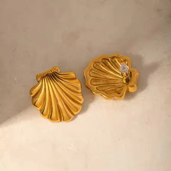 Bayside Gold Seashell Earrings