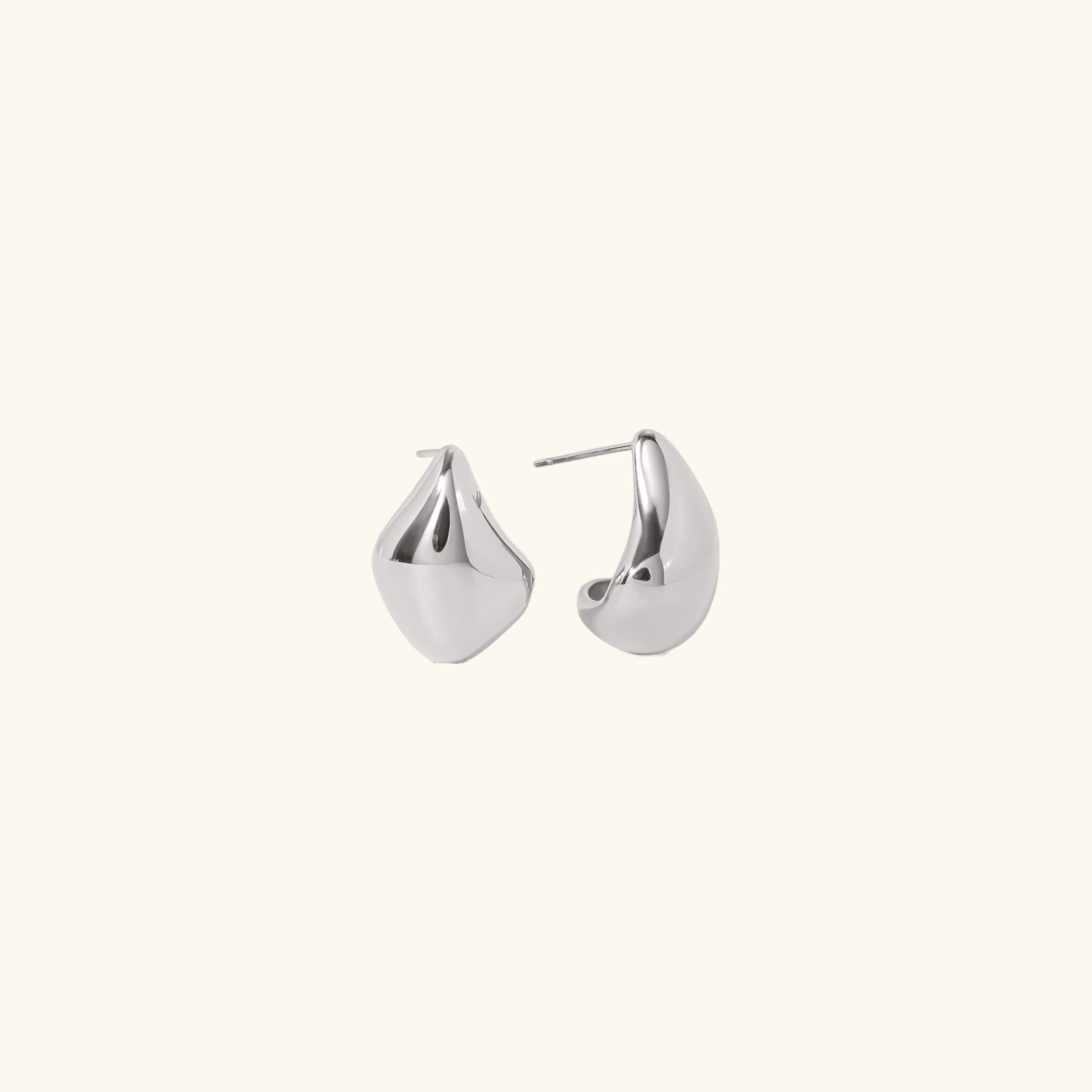 Selena Gold Earrings