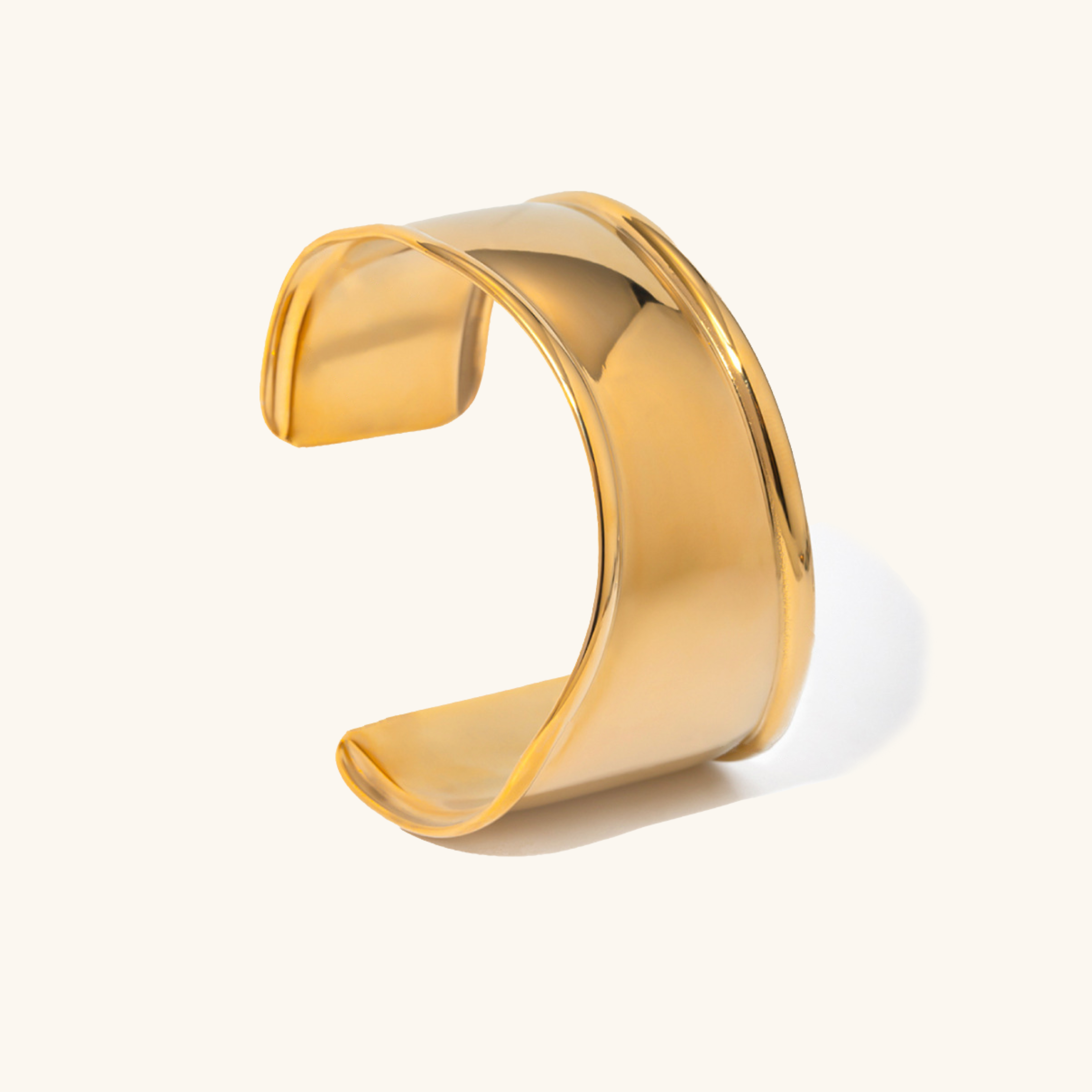 Nellie Smooth Gold Cuff