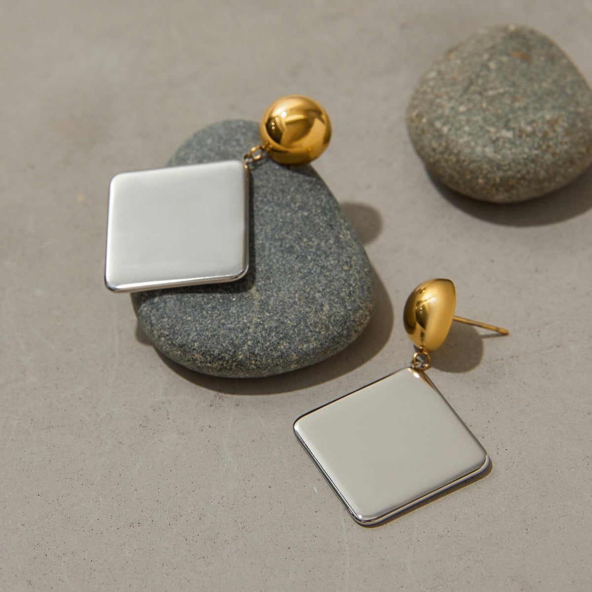 Kelly Geometric Drop Earrings