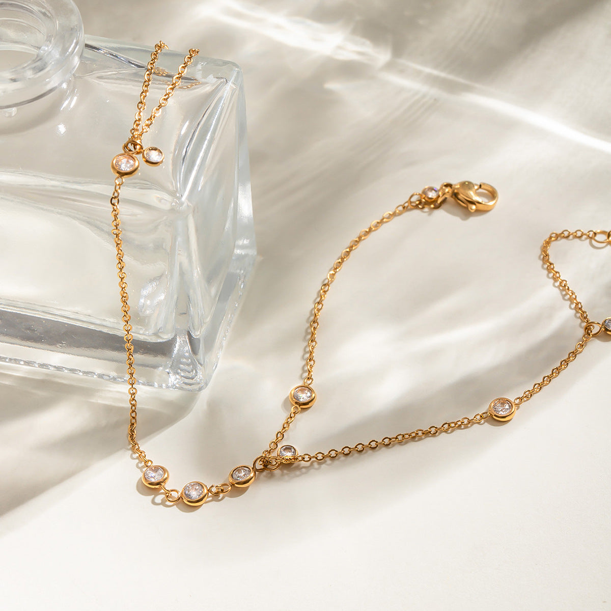 Elina Diamond Hand Chain