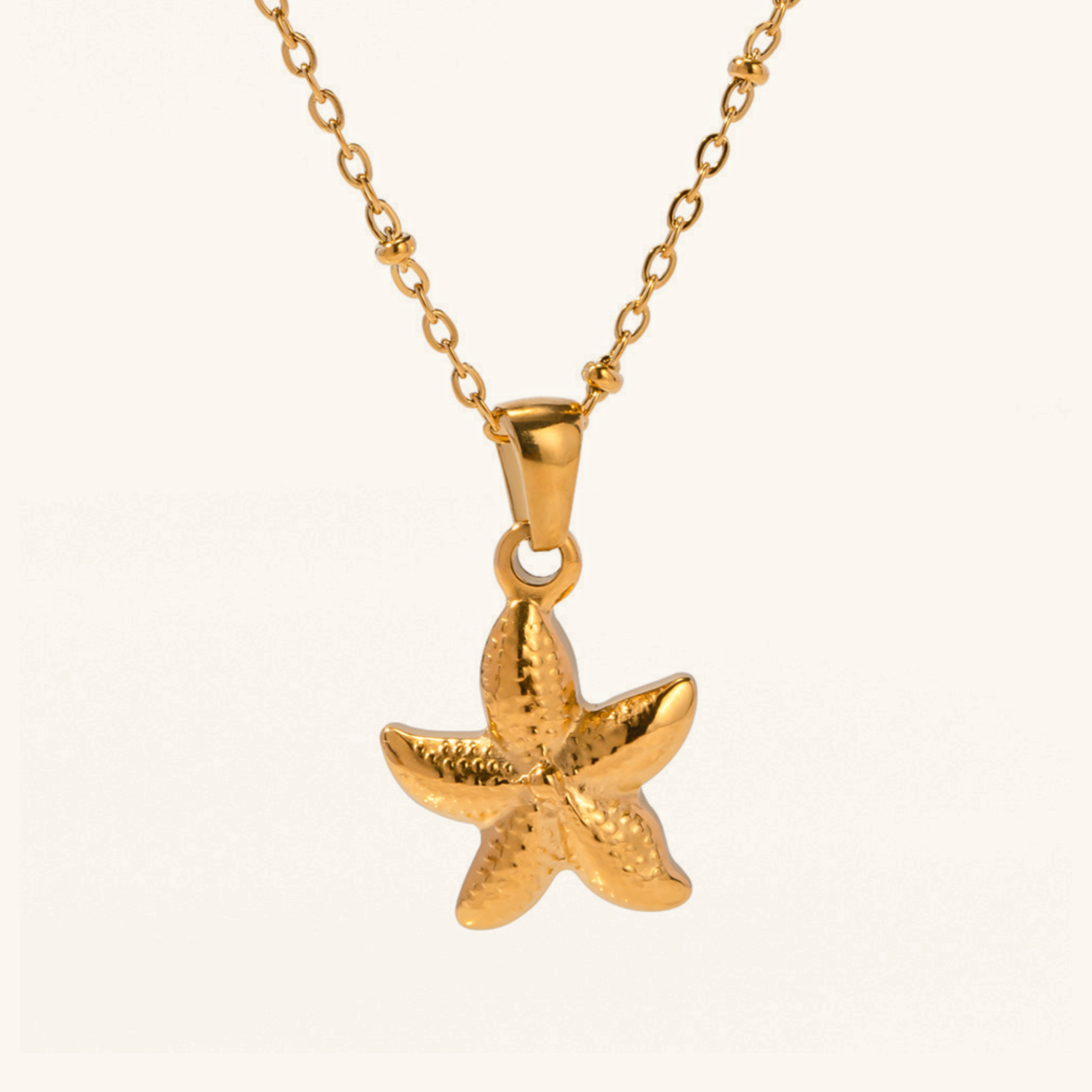 Emmie Gold Starfish Pendant