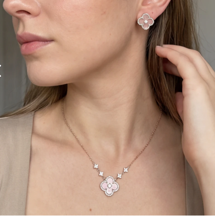 <p>LOVED BY 200,000+ HAPPY CUSTOMERS!</p>