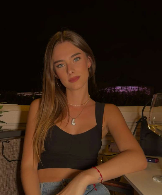 <p>LOVED BY 200,000+ HAPPY CUSTOMERS!</p>