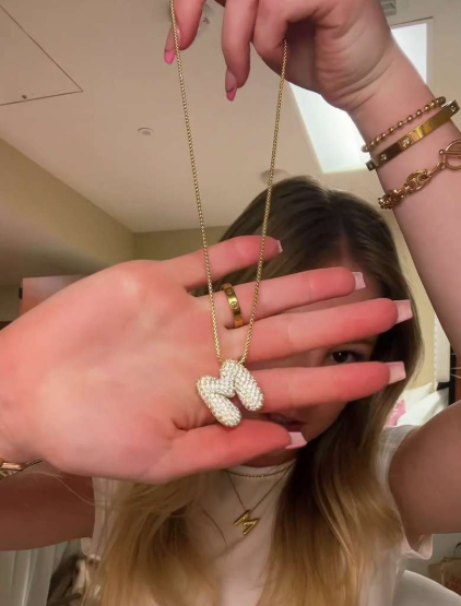 <p>LOVED BY 200,000+ HAPPY CUSTOMERS!</p>