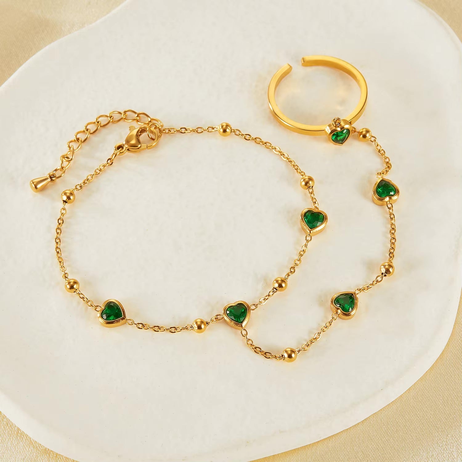 Gladys Emerald Heart Hand Chain